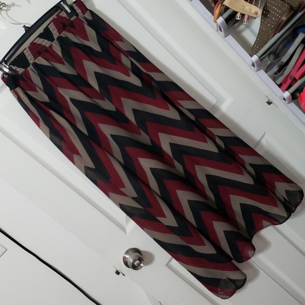 Chevron print maxi skirt